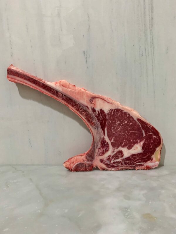 Tomahawk di vitella scottona - immagine 2